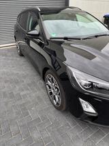 Ford Focus Turnier 2.0 TDCi Automatik Titanium 