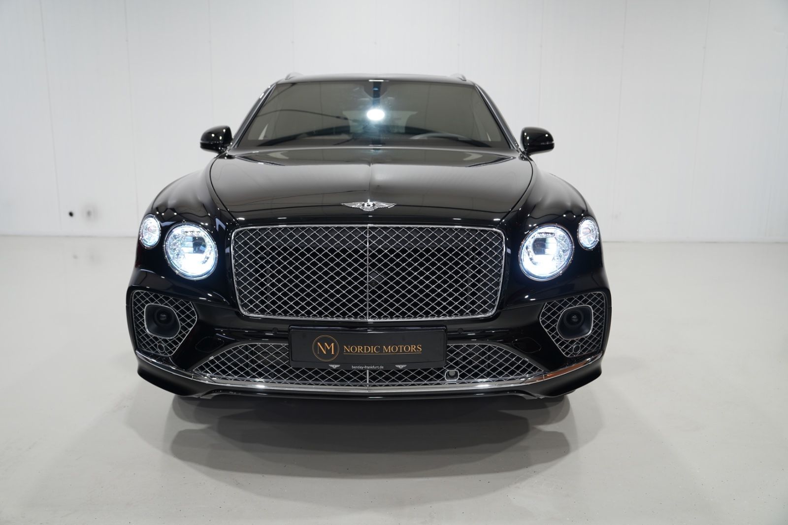 Fahrzeugabbildung Bentley Bentayga * Azure V8 * VOLL