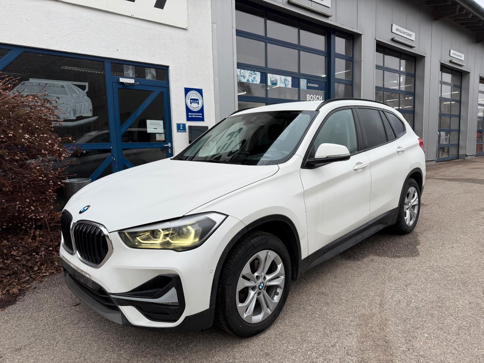 BMW X1 xDrive18d 1. Hand LED Head Up