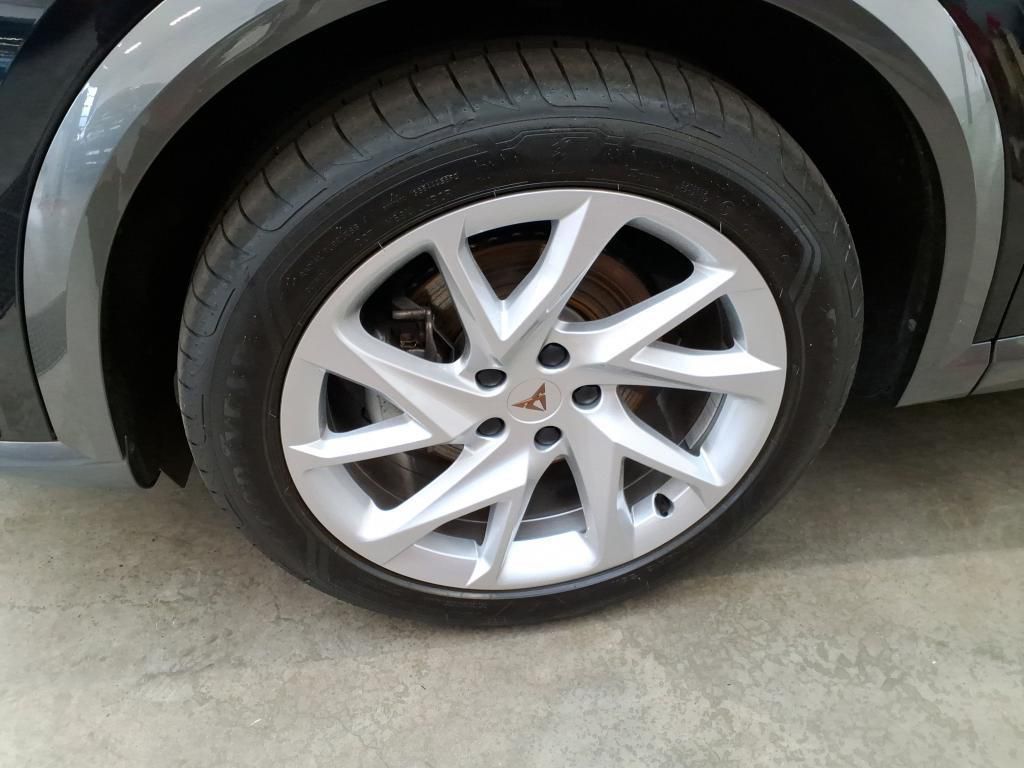 Cupra Formentor 1.4 TSI e-HYBRID PDC*Tempo*Klima