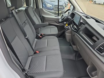 Bild 13 Ford Transit 350 L3 Doka Pritsche Trend AHK Tel.-Vorb