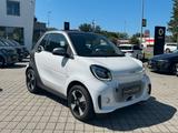 Smart EQ fortwo cabrio - Smart Gebrauchtwagen von 2024