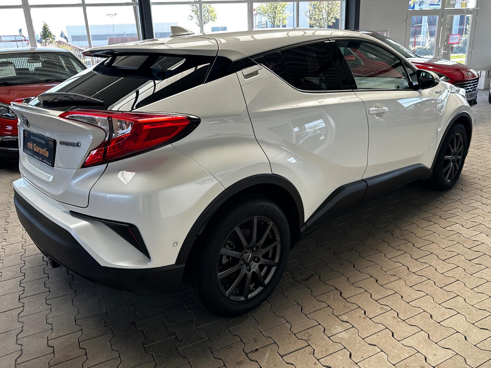 Toyota C-HR Hybrid Lounge,AHK,LED,KAMERA,SCHECKHEFT,
