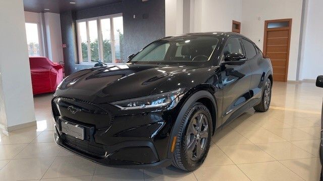 Ford Mustang Mach-E Standard Range 294cv