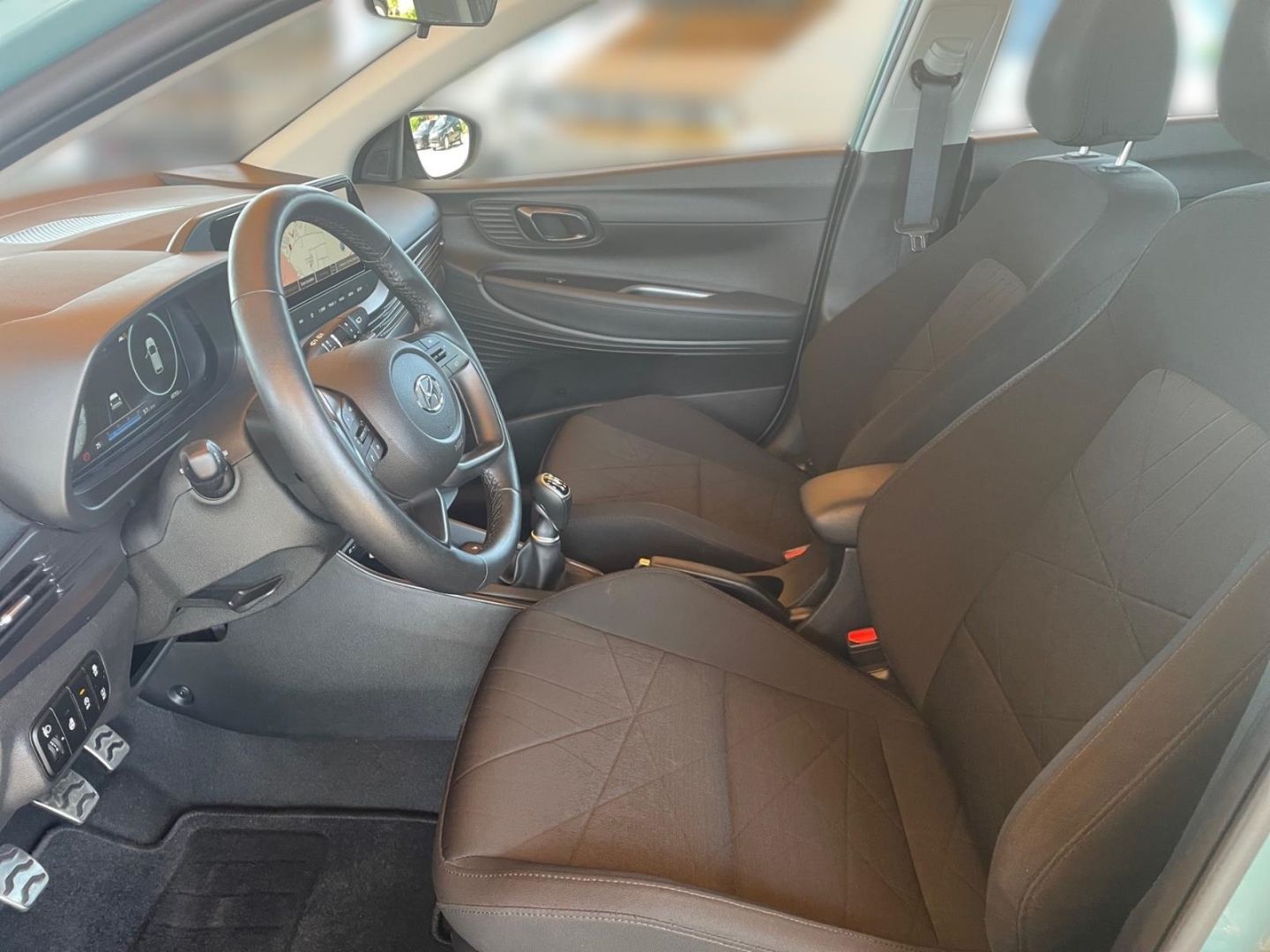 Fahrzeugabbildung Hyundai BAYON 1.0T 2WD Trend Navipaket Kamera Allwetter