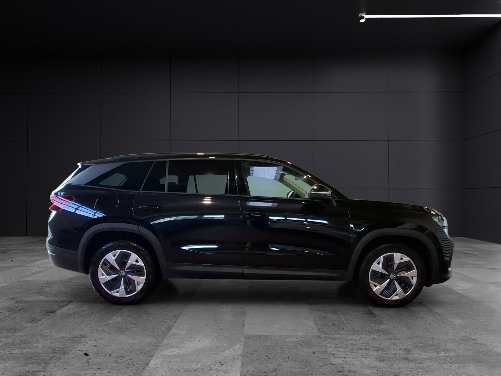 Fahrzeugabbildung SKODA Kodiaq TSI Selection DSG 4x4 7-Si Matrix AHK Nav