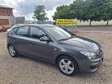 Vorschaubild Hyundai i30 blue 1.4 Comfort 1.deut.H. Tüv neu!!