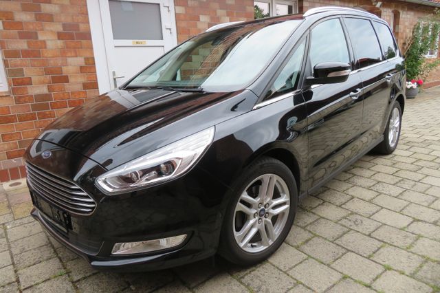 Ford Galaxy Titanium 7 Sitzer LED Kamera HU/AU Neu