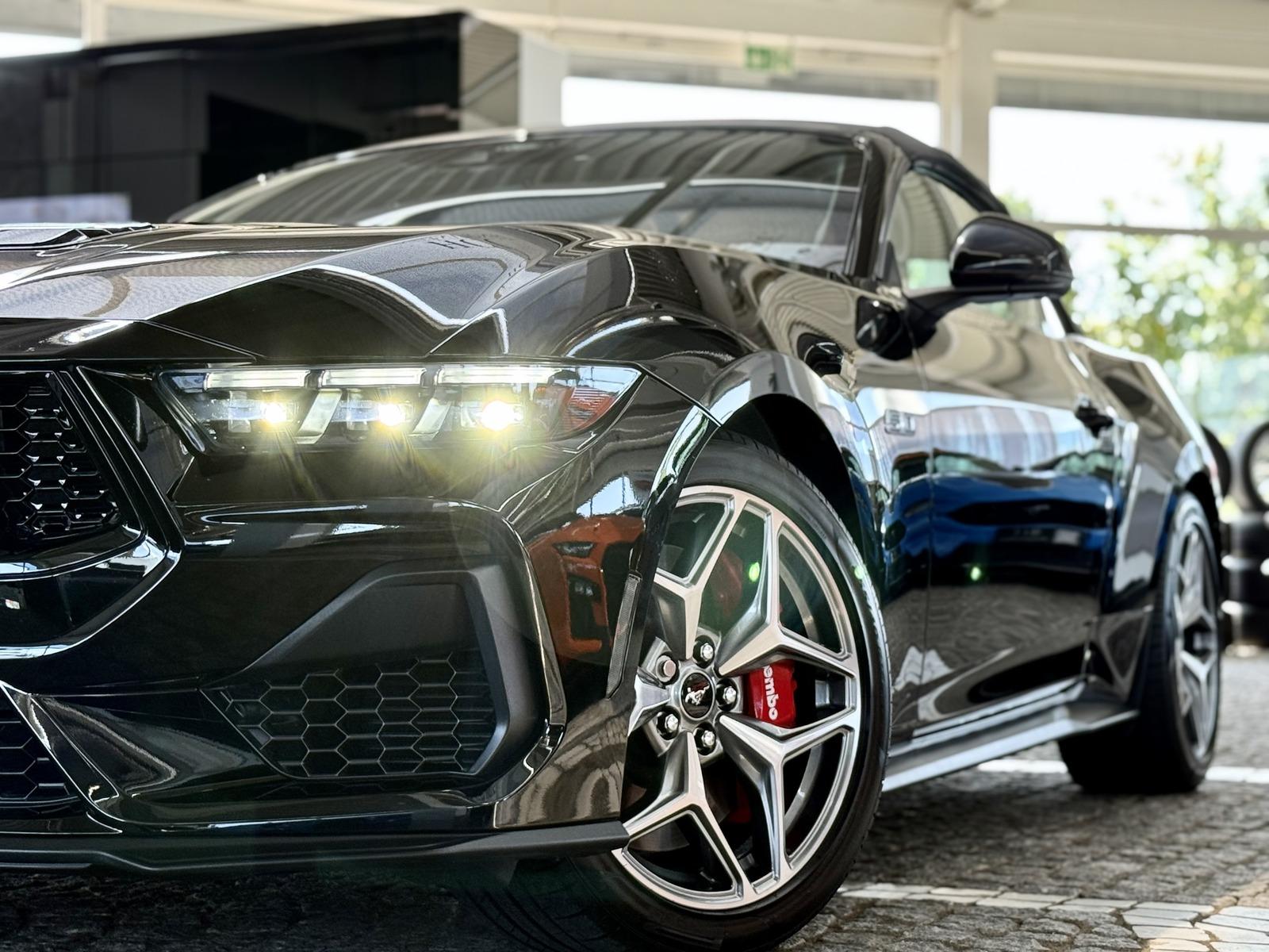 Ford Mustang 5.0 GT Cabrio Autom MagneRide - Deutsch