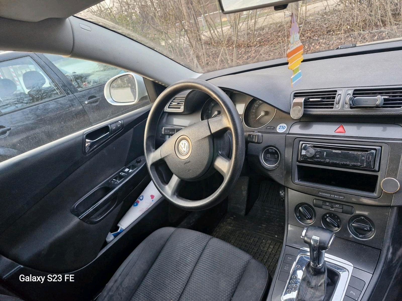 Volkswagen Passat 2007 — interior
