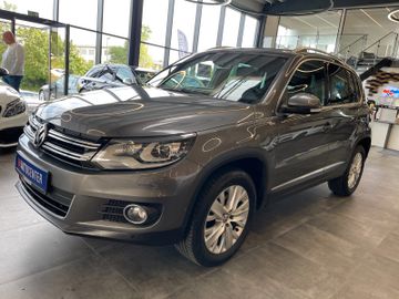 Volkswagen Tiguan Life TSI 4Motion *1.HAND*NAVI*XENON* SHZ*