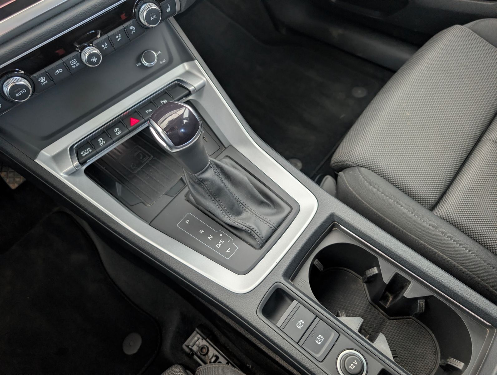 Audi Q3 Sportback Quattro 40 TDI AZV/NAVI/MATRIX foto 16
