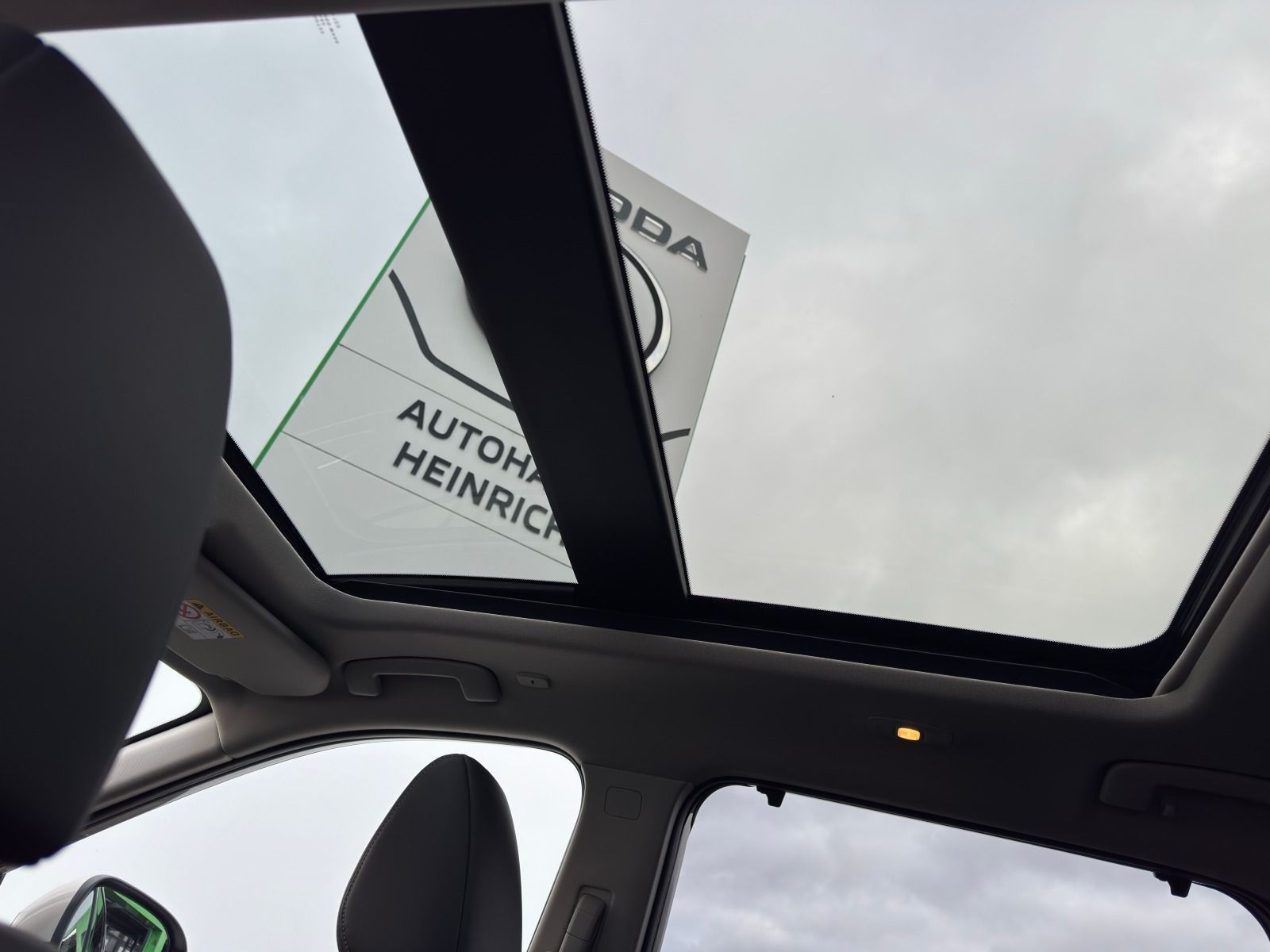 Fahrzeugabbildung Nissan X-Trail 1.5 VC-T e-Power Tekna+ e-4ORCE