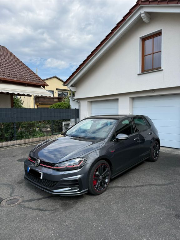 Image of Volkswagen Golf