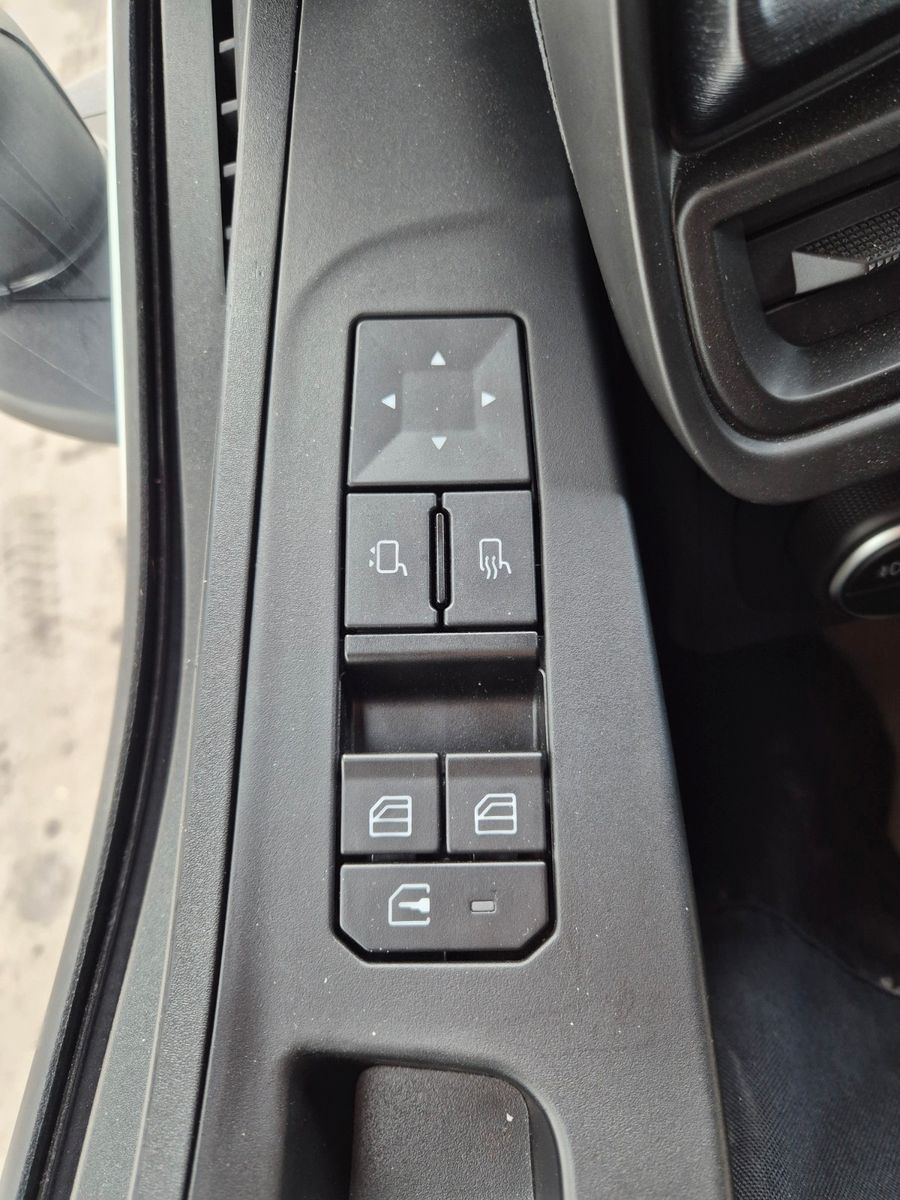 Fahrzeugabbildung Iveco S-Way AS260S50Y/FS CM 6x2 BDF