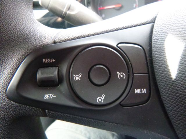 Fahrzeugabbildung Opel Corsa F Edition >Navi/Einparkhilfe/Tempomat<