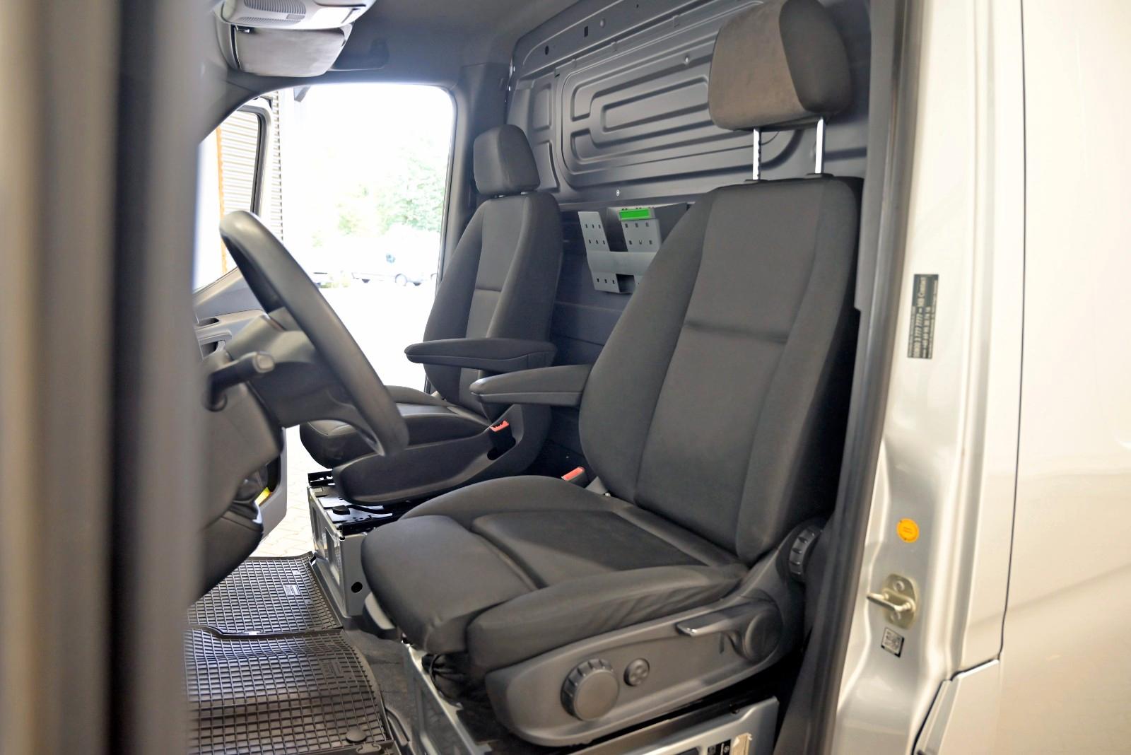Mercedes-Benz Sprinter 311 CDI Kasten Klima Regalsystem BOTT, миниатюра 22