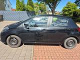 Toyota Yaris 1,33-l-Dual-VVT-i Comfort - Toyota Yaris: I