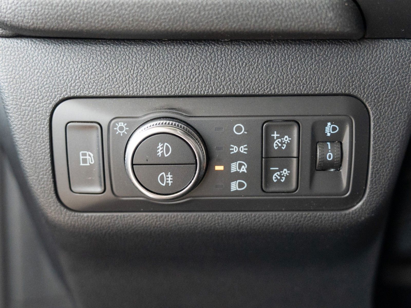 Fahrzeugabbildung Ford Kuga Plug-In Hybrid ST-Line AUTOM./WINTER-P./DAB