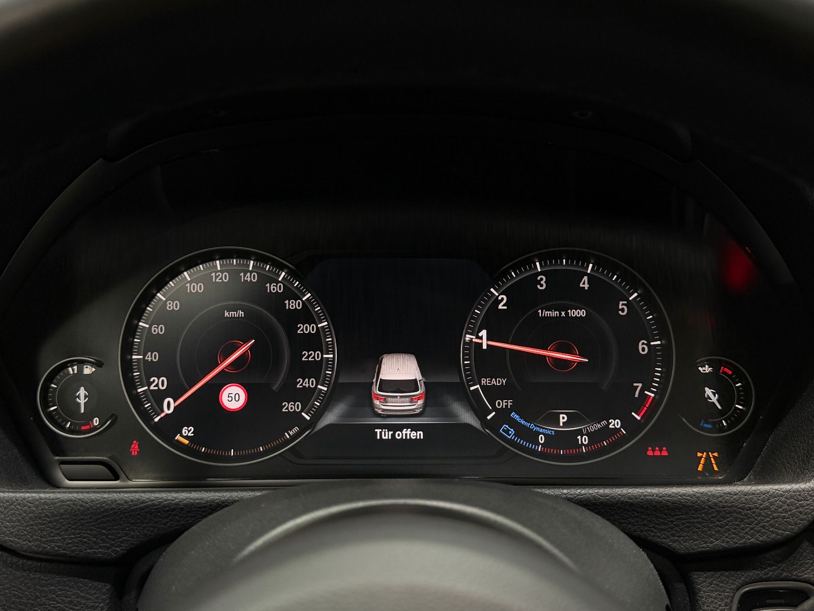 Fahrzeugabbildung BMW 340i Touring xDrive M Sport |H/K|HuD|AHK|PANO