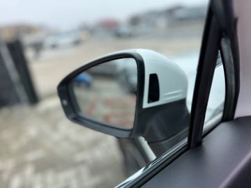 Volkswagen Tiguan Allspace - 9