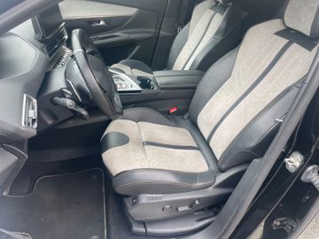 Peugeot 3008 - 11