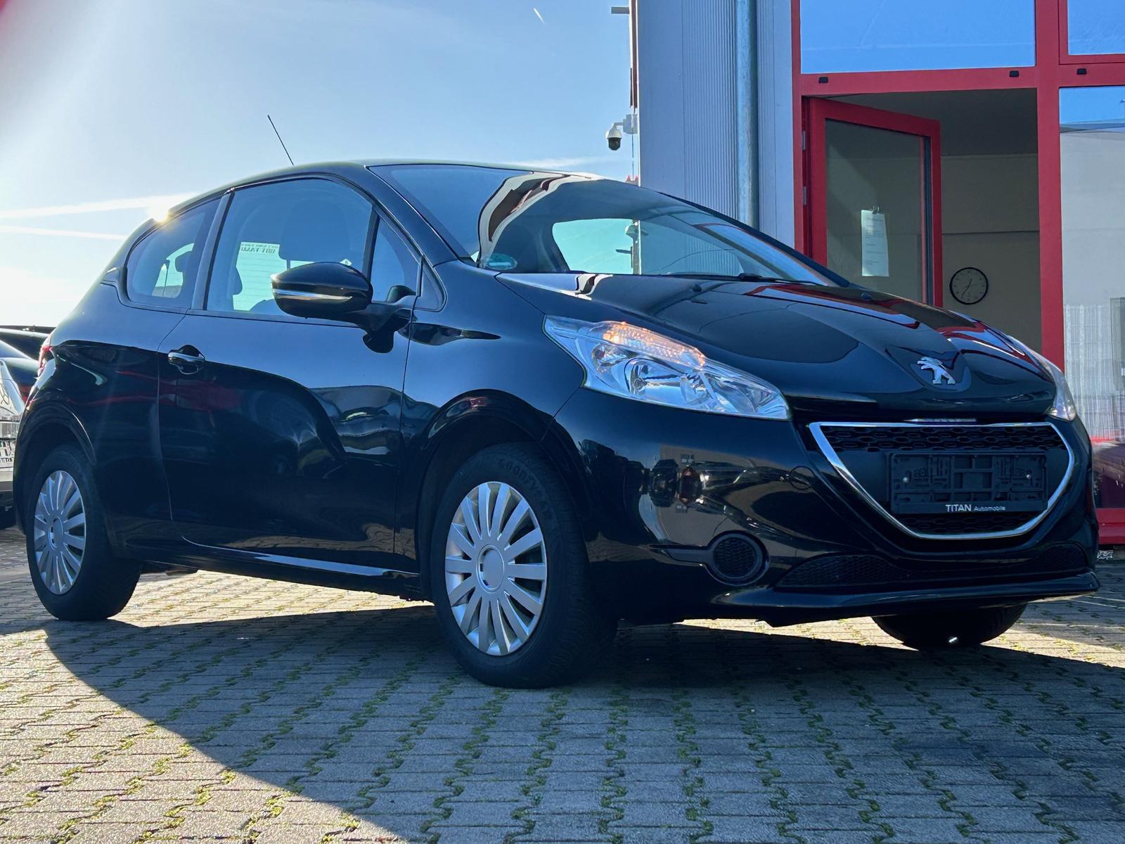 Peugeot 208 Active/Insp. neu/Klima/Motor lampe an