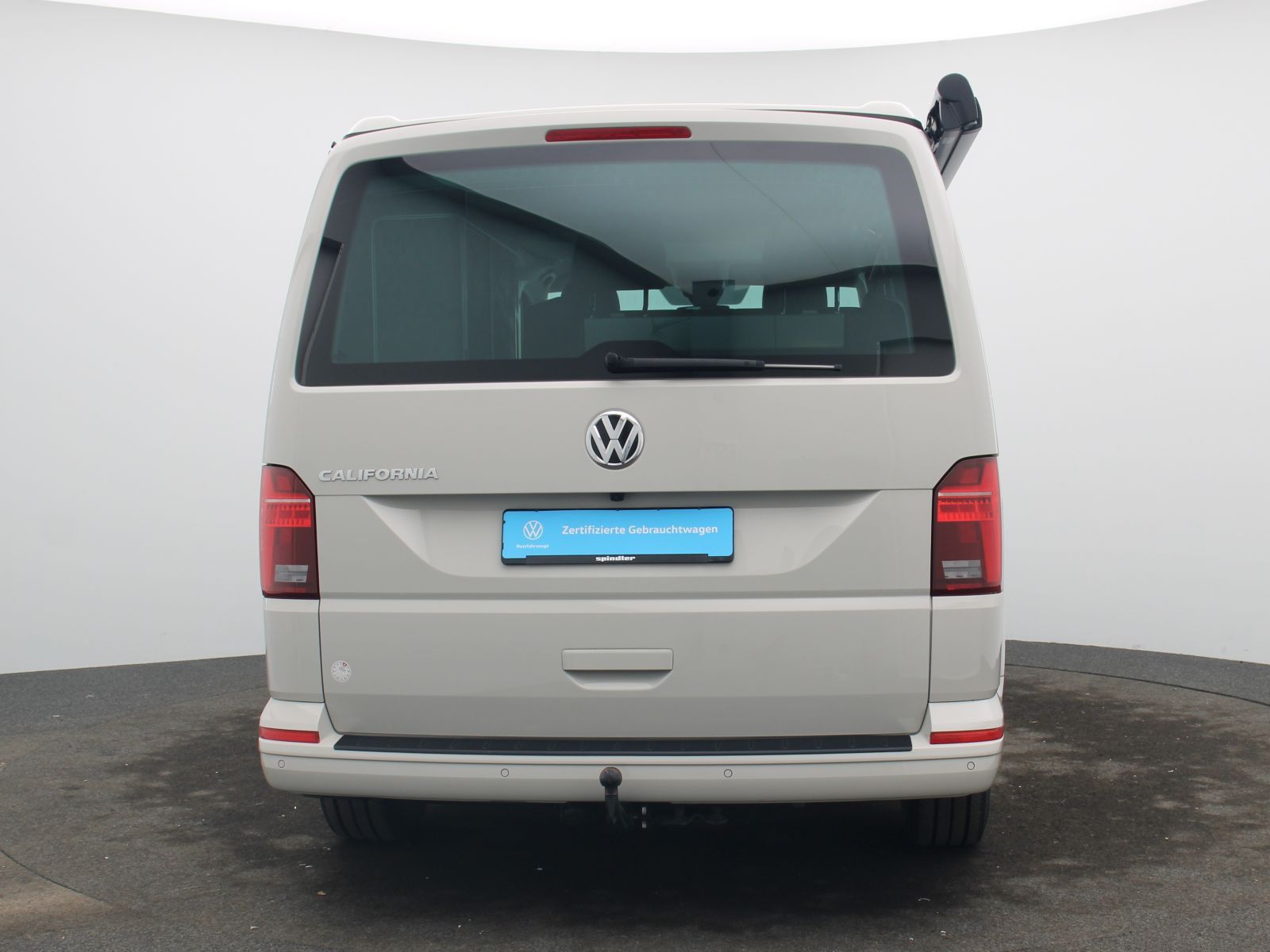 Volkswagen T6 California - Bild 8