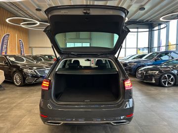 MYAUTOCENTER – Gebraucht- und Jahreswagen mit Werkstattservice in Pfaffenhofen Volkswagen Golf VII Variant Highline BMTStart-Stopp*Klima*