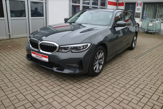 BMW 3 Touring 320 d xDrive Sport Line-NAVI-LED-ACC