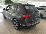 Volkswagen Tiguan Life 2.0 TDI ACC+KAMERA+SPURHALTE+LED+AHK - Volkswagen in Wuppertal