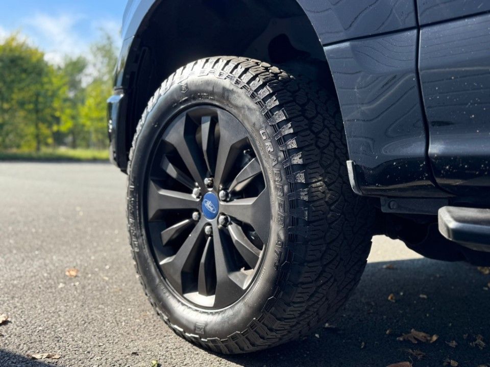 Fahrzeugabbildung Ford F 150 Ecoboost Supercrew 4x4 ALLRAD MwSt.