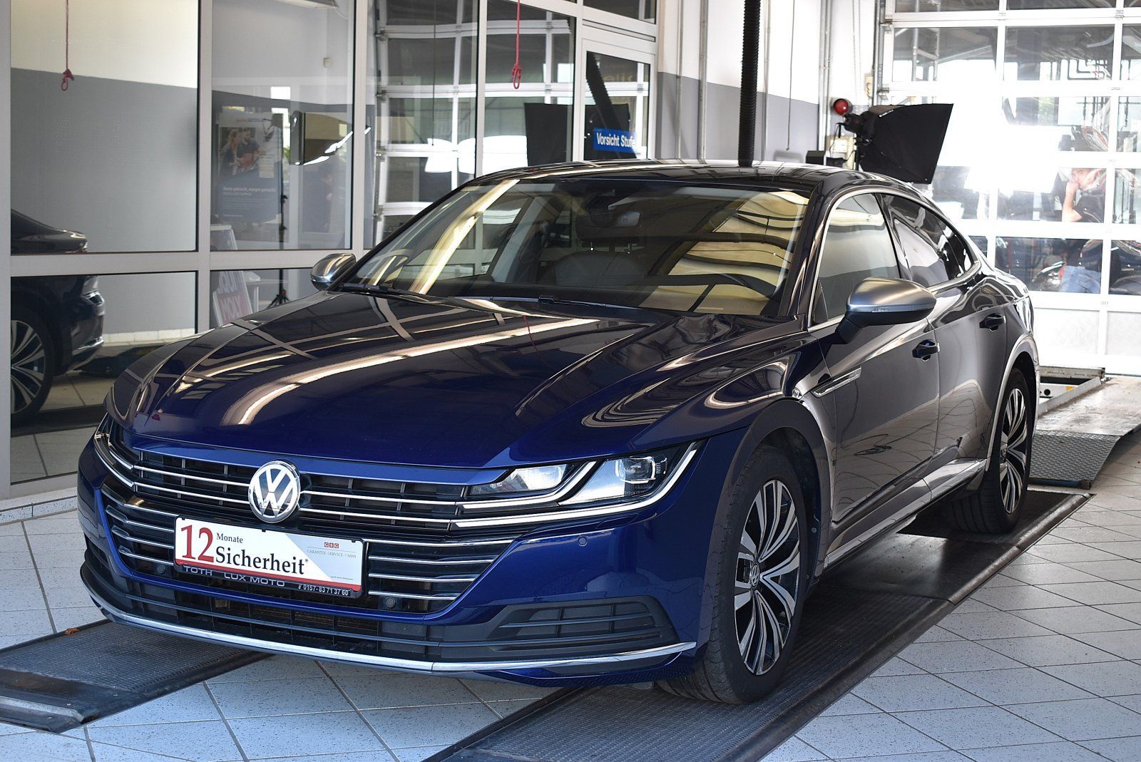 VW Arteon 2.0TDI Elegance DSG LED Leder*ACC*SHZ