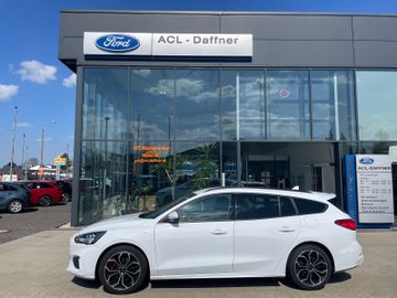 Fahrzeugabbildung Ford Focus ST-Line