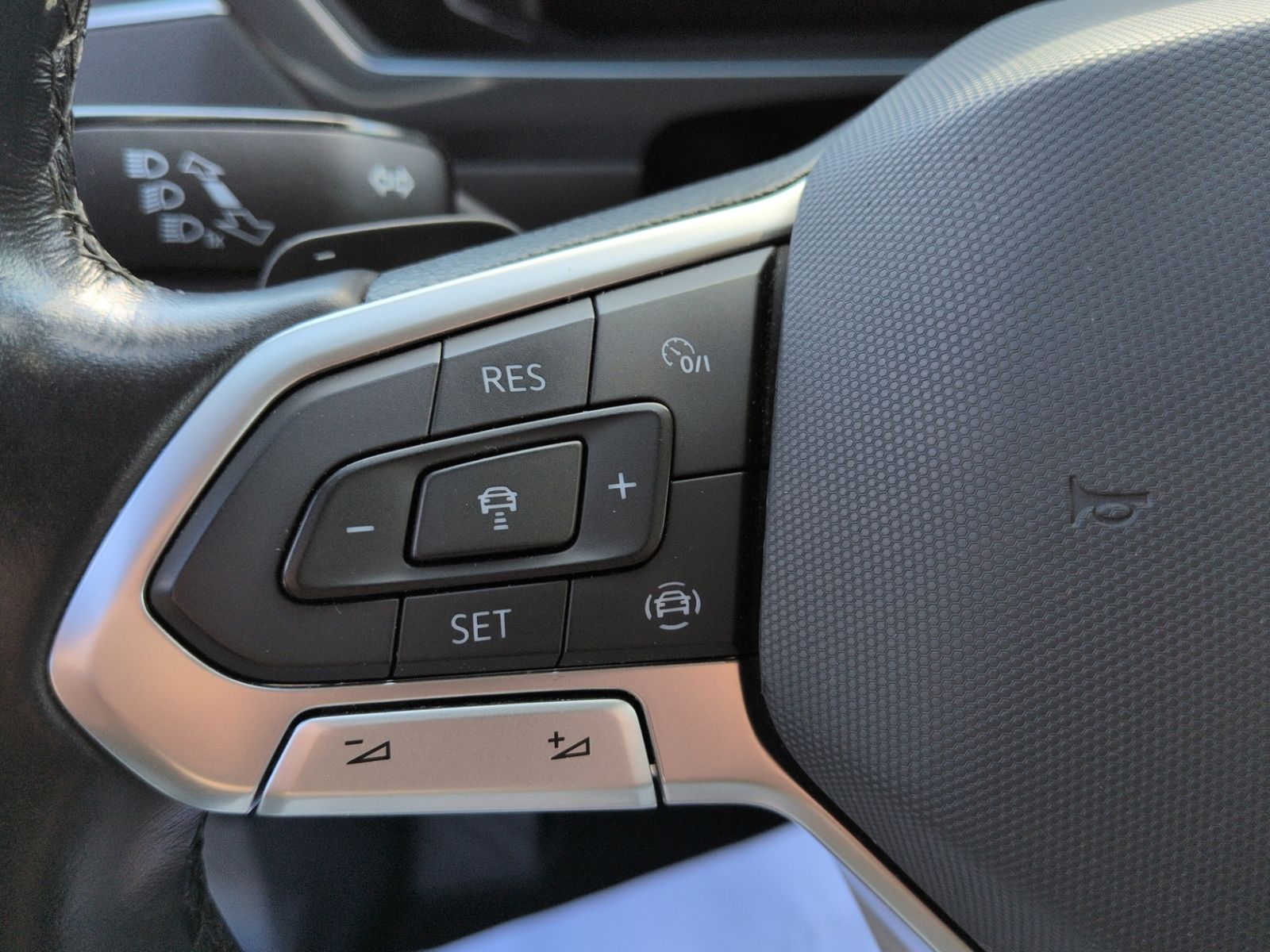 Tiguan Allspace 1.5 TSI DSG Life AHK+ACC+APP