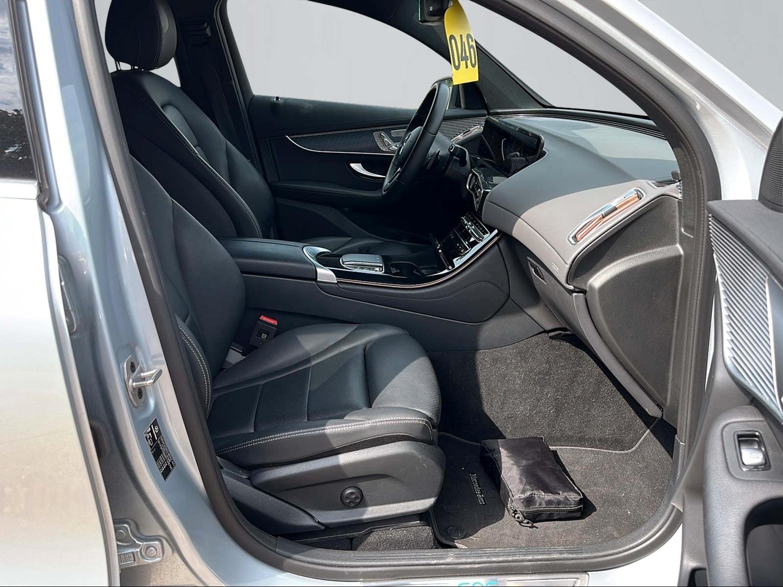 Mercedes-Benz EQC 400 4MATIC 408 PS | Navi | LED