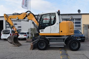 LIEBHERR A 912 Compact Litronic 2000H Panzerverglasung