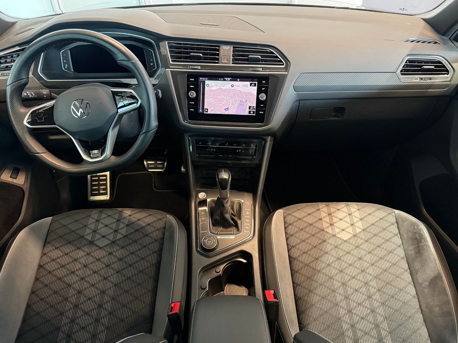 Volkswagen Tiguan 2.0 TSI R-Line 4Motion AHK Alarmanlage foto 13