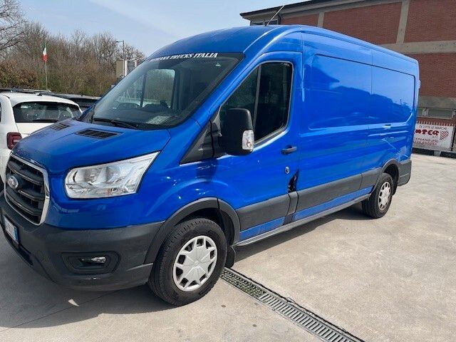 Ford Transit - 1