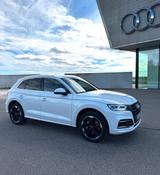 Audi Q5 quattro S line Scheckheft 100% + HU/ AU - NEU