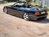 BMW E36 Cabrio 328i mit Luftfahrwerk - BMW 328 aus 1996: Cabrio