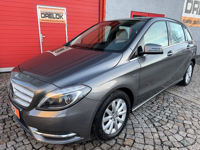 Mercedes-Benz B 200 1.6i*AUTOMATIK*AHK*BI-XENON*FSE*SHZ*R-KAM.