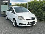Opel Zafira B Basis Neu TÜV / 7 size - Opel Zafira aus 2007 mit Diesel-Antrieb