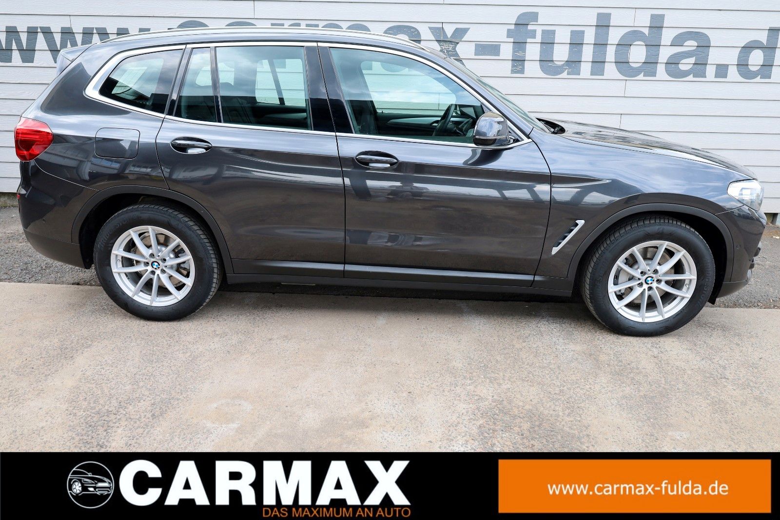 Fahrzeugabbildung BMW X3 xDrive 30 e Advantage,Navi,LED,Panoram,Kamera