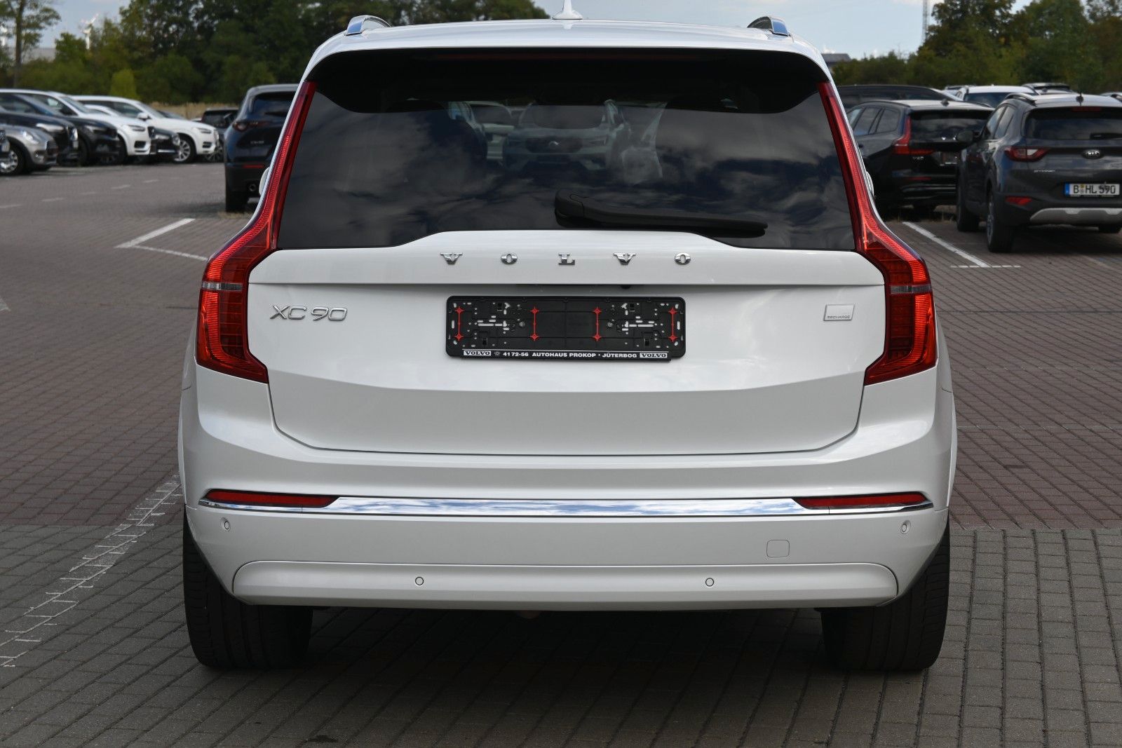 Fahrzeugabbildung Volvo XC90 T8 AWD Ultimate Bright Recharge*PANO*B&W*