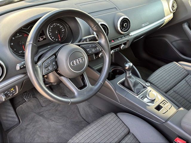A3 SPORTBACK 1.6 TDI SPORT LED+DAB+SHZ+ACC