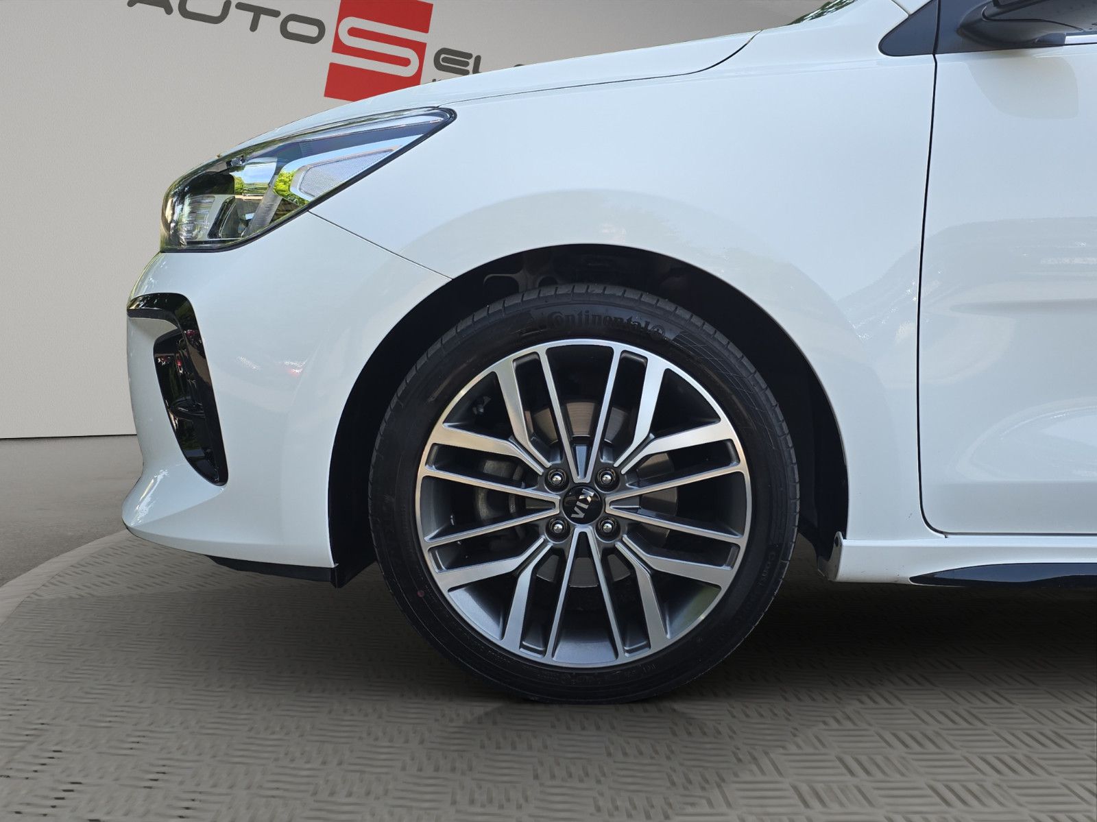 Fahrzeugabbildung Kia Rio GT-Line KAMERA NAVI LEDER