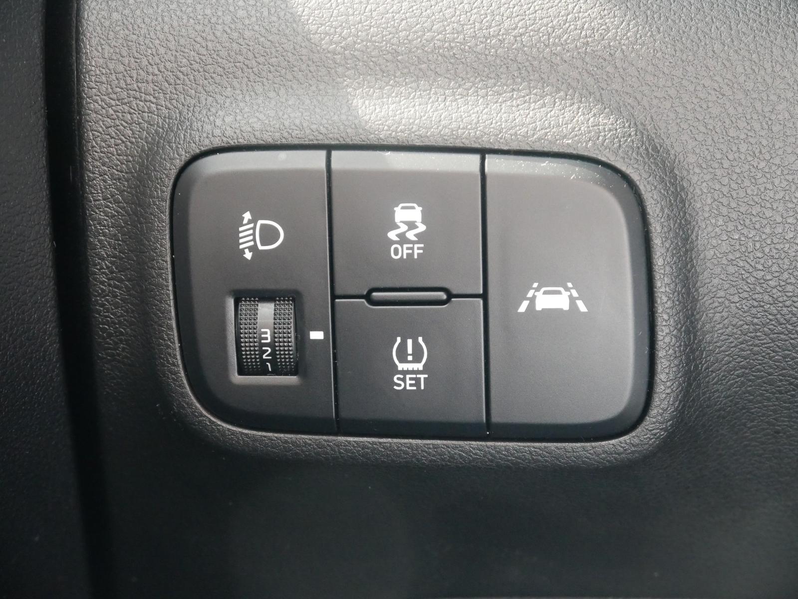 Hyundai i10 1.0 Edition 30 Klima DAB Tempomat Bluetooth