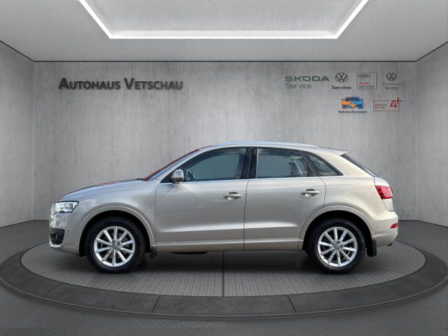 Q3 2.0 TFSI quattro/AHK/Xenon/DSG/PDC Klima