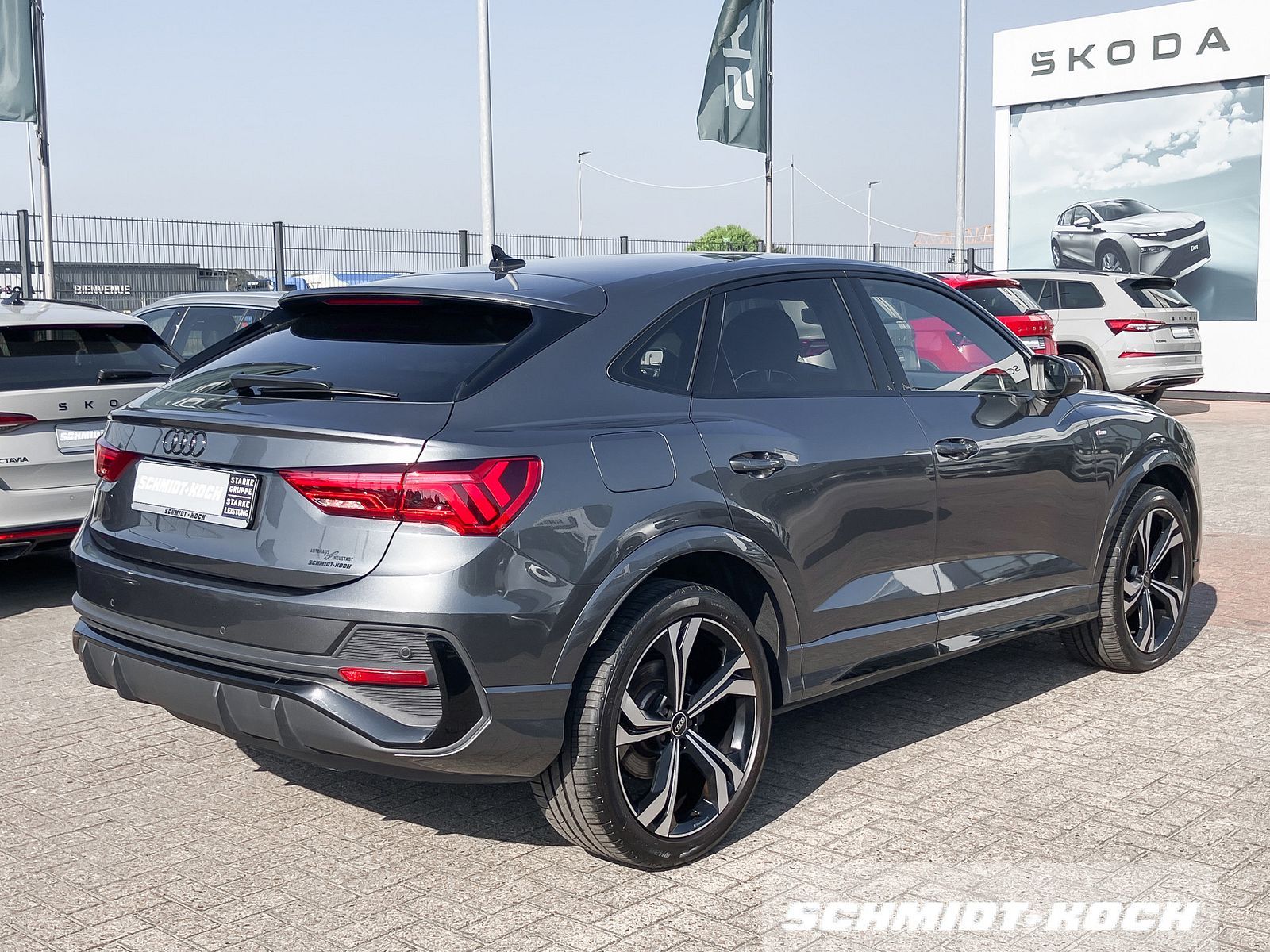 Audi Q3 Sportback 35 2.0 TDI S line LED-Scheinw. Navi foto 3